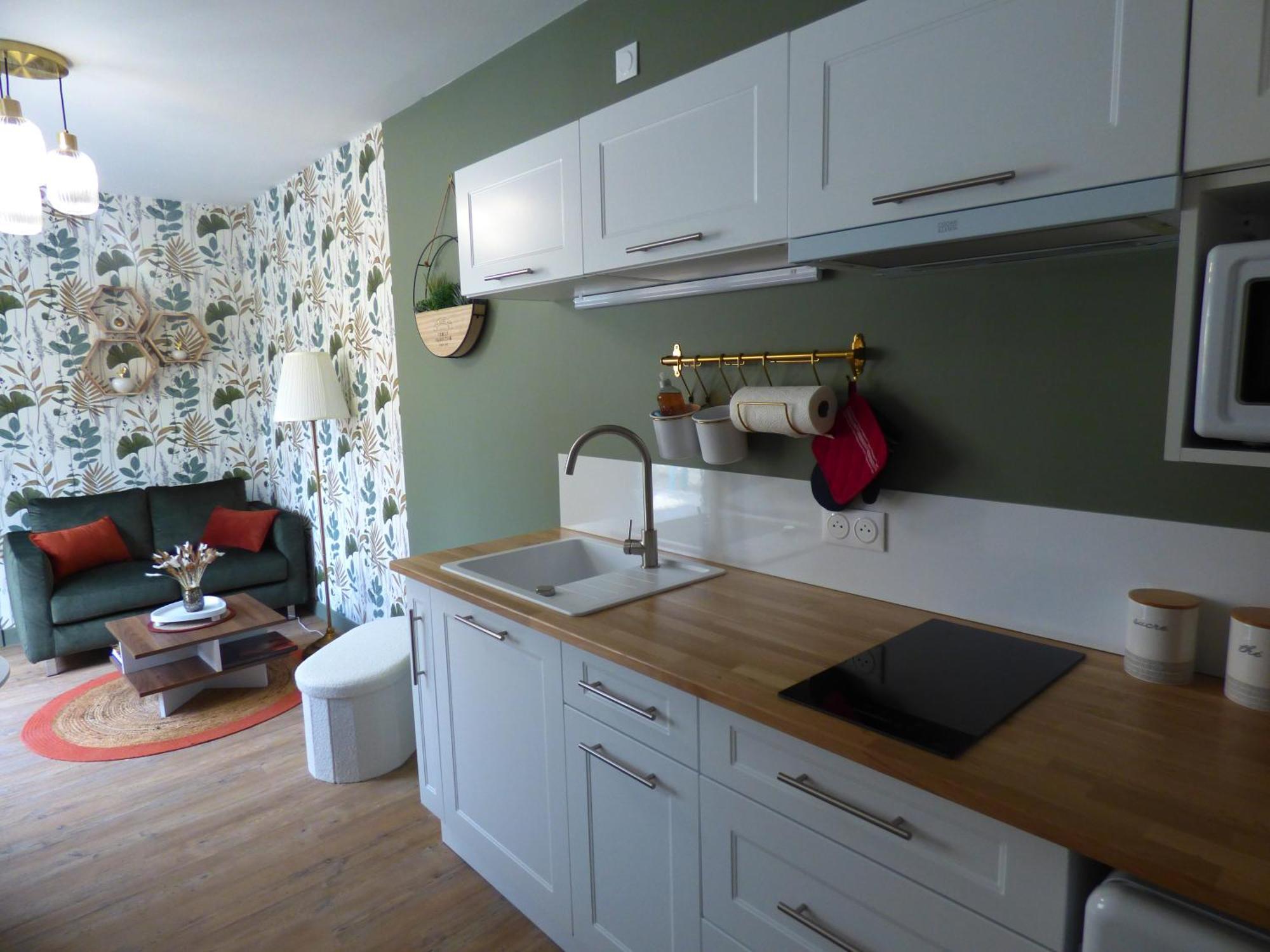 Centre Apartment *